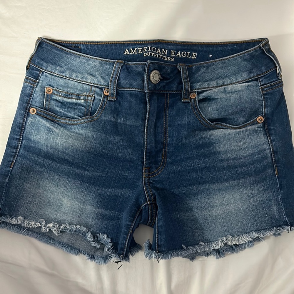 NWOT American Eagle Midi Short